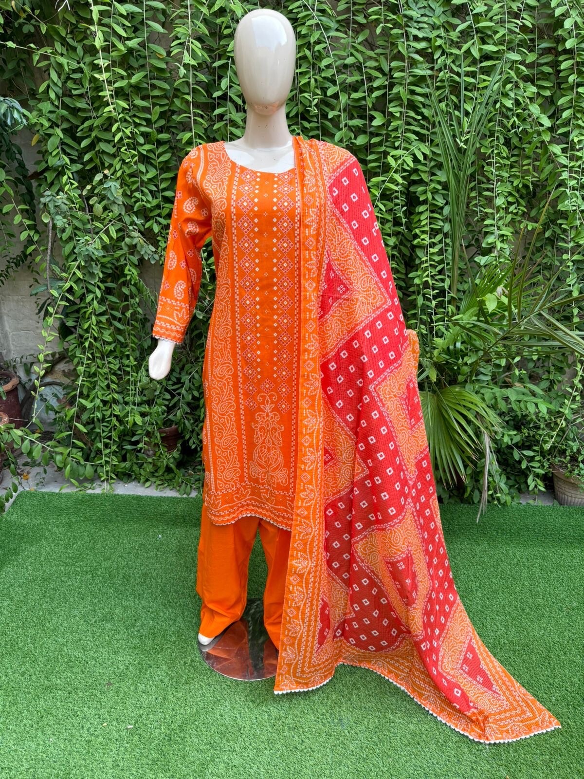 Pakistani Chunri Print Orange Straight Shirt 3-PCS Lawn dress ,XL