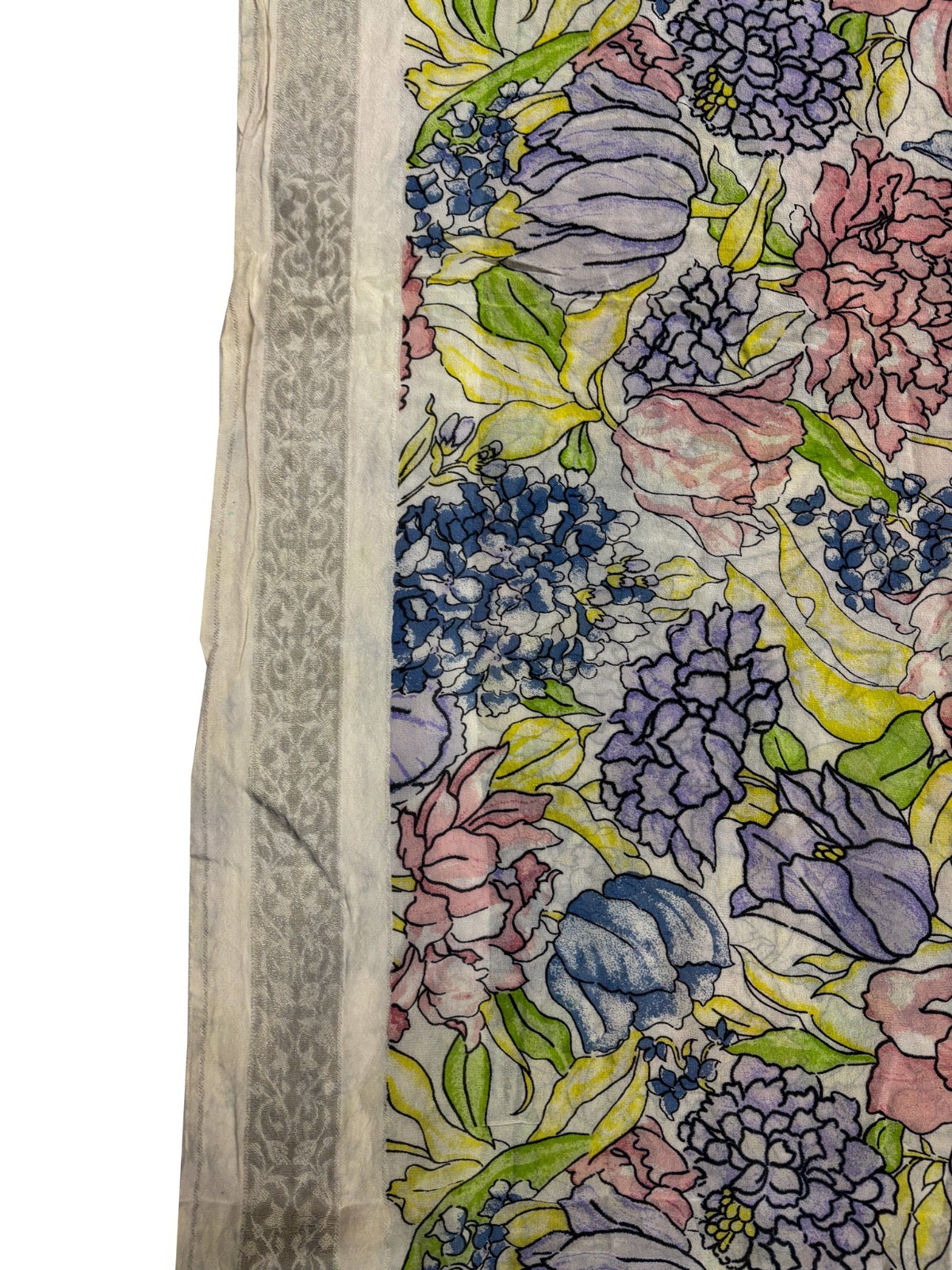 Vintage Chiffon Silk Saree, Lightweight Fabric for DIY & Sewing CS1142