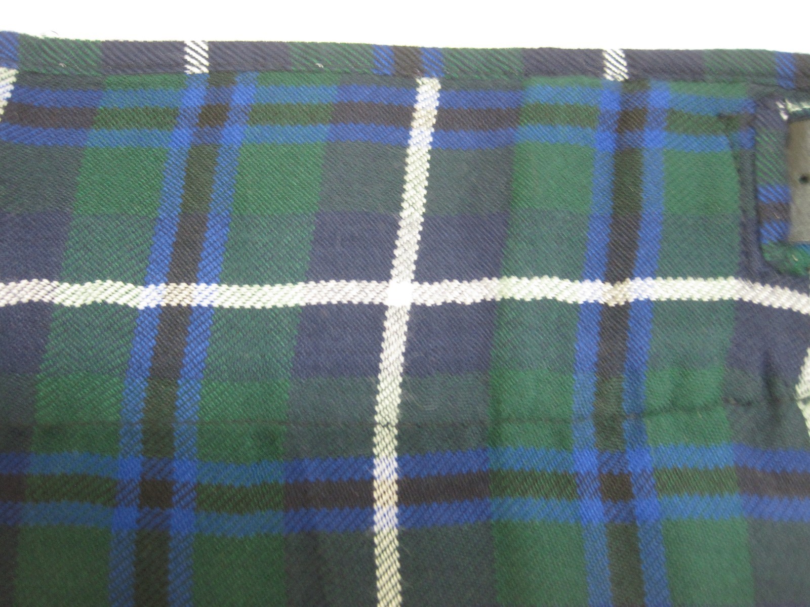 Douglas Tartan Scottish Kilt – Various Sizes – NEW WITH DEFECT