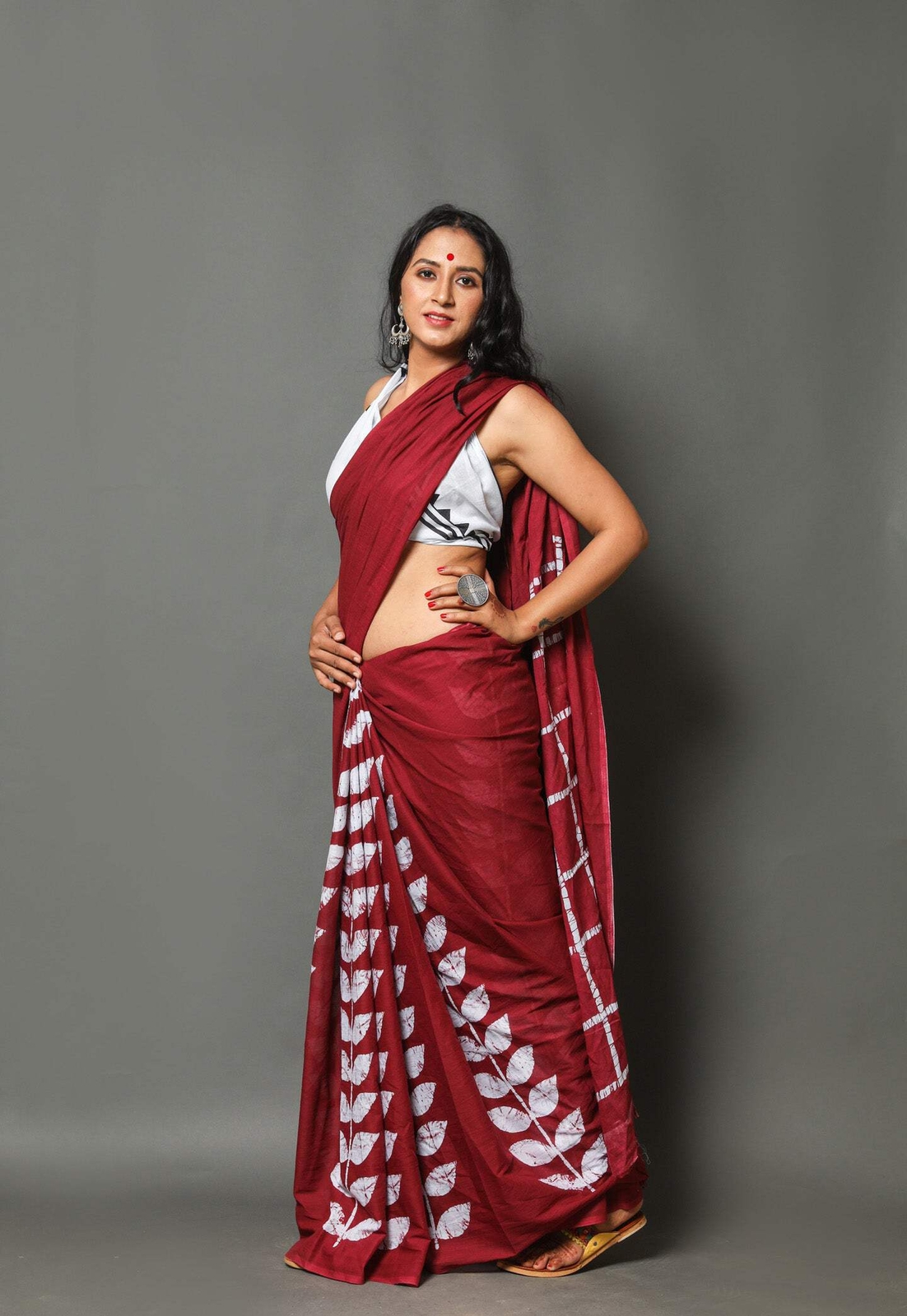 Indian Print Red Pure Cotton Mulmul Saree With Blouse, 5.50 Meter Sari For Women
