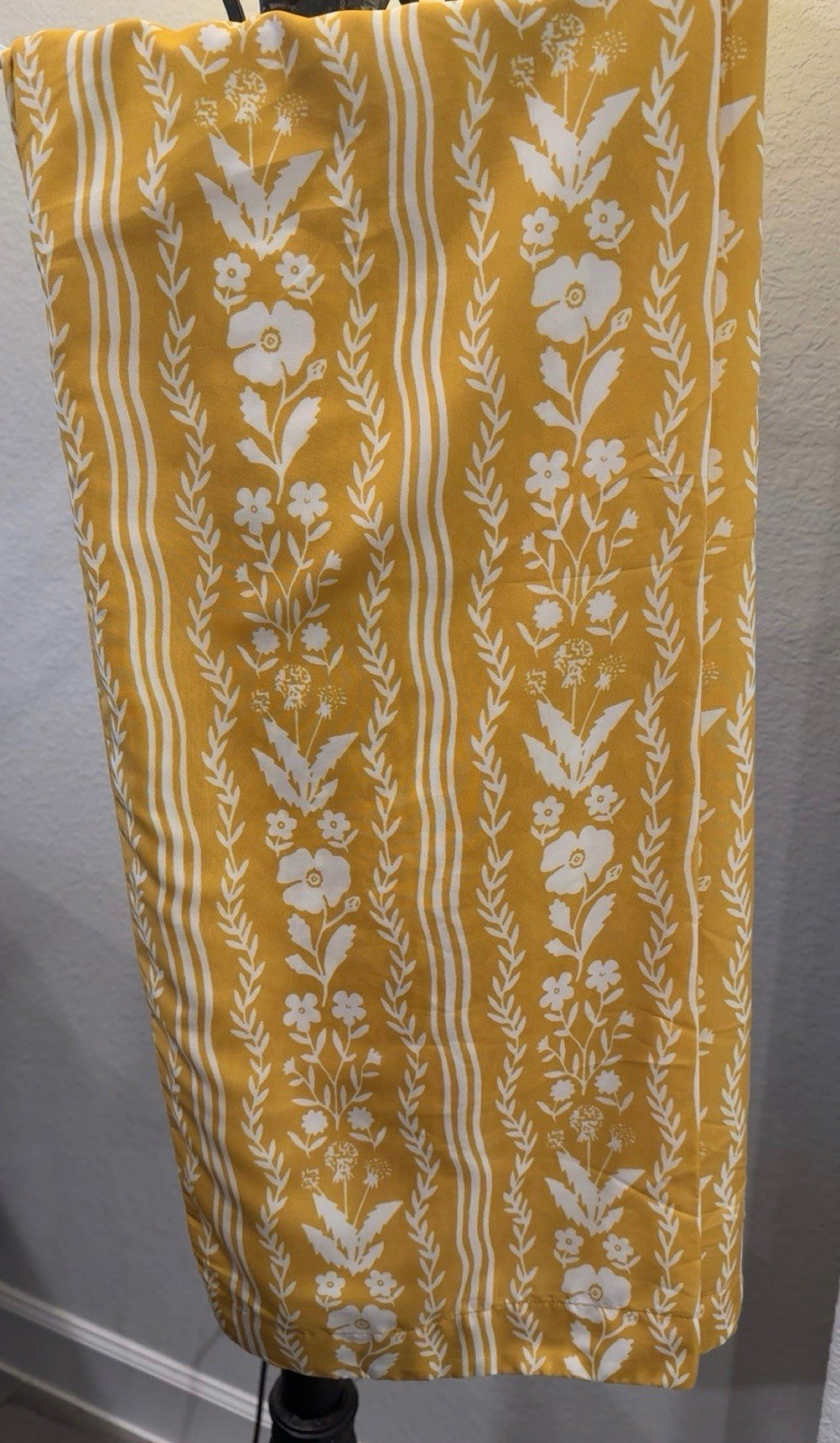 Women’s Yellow Striped Shalwar Kameez 2-Piece Set
