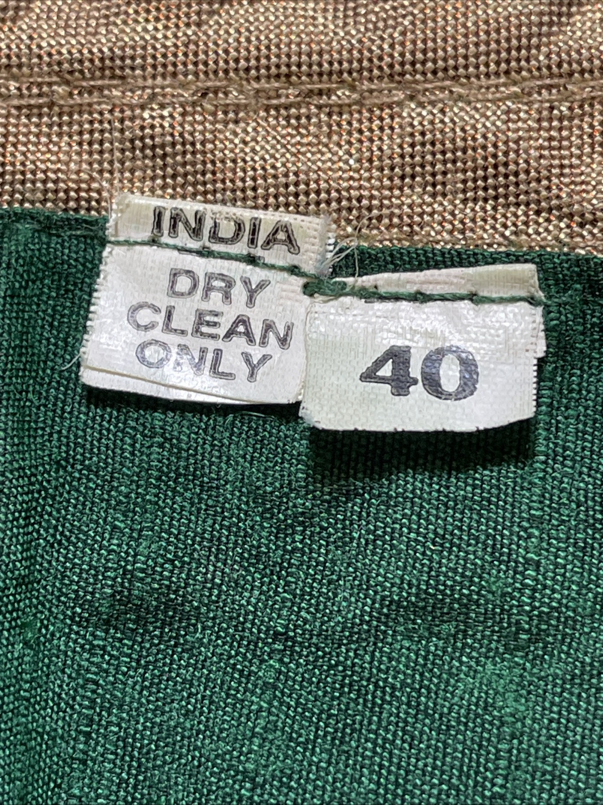 India SIZE 40, Green, Gold And Burgundy Floral Kurta! Has Flaws.