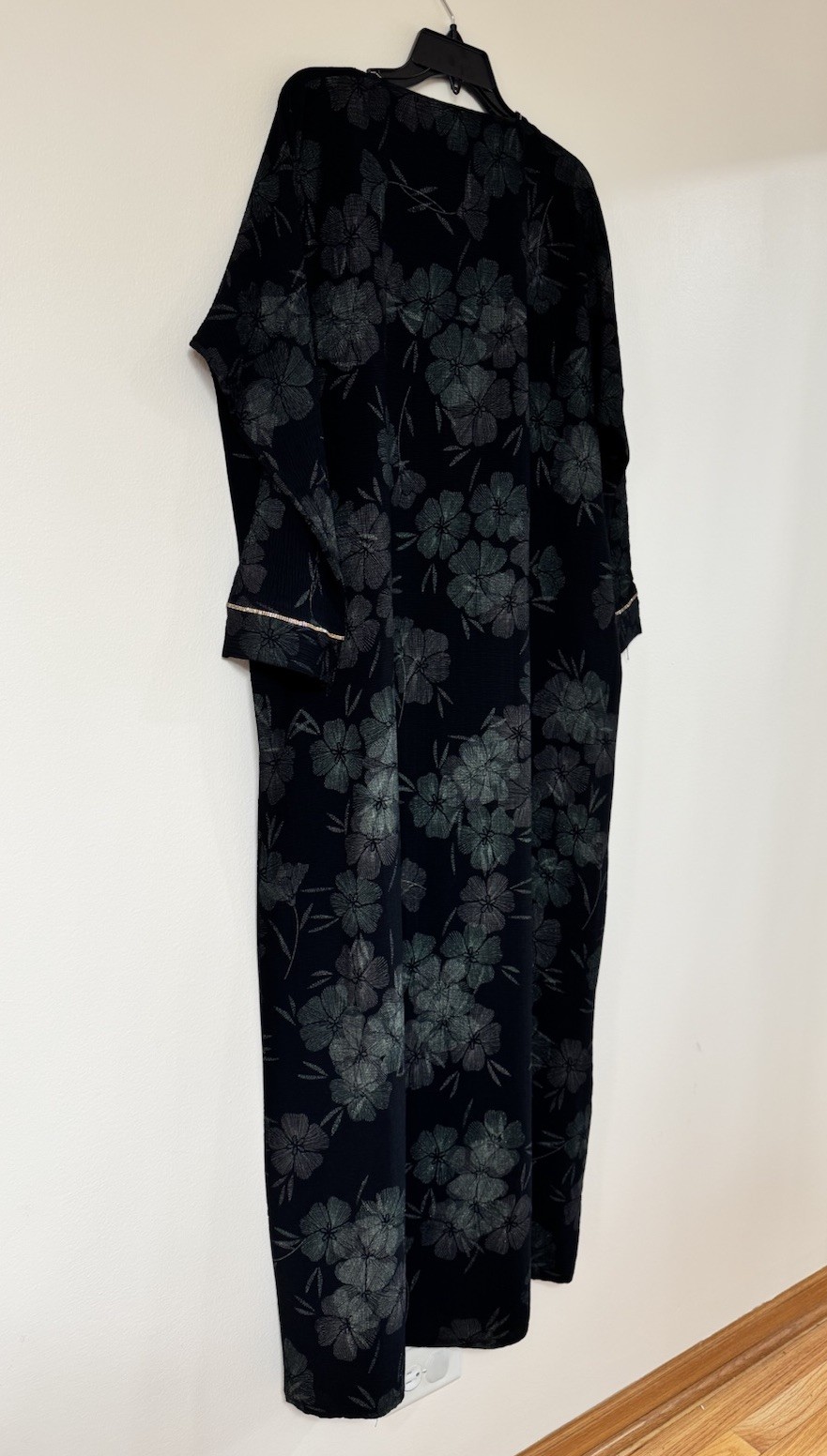 Abaya Islamic Wear Maxi Long Sleeved Dress Size XL / XXL Black Floral Green NEW
