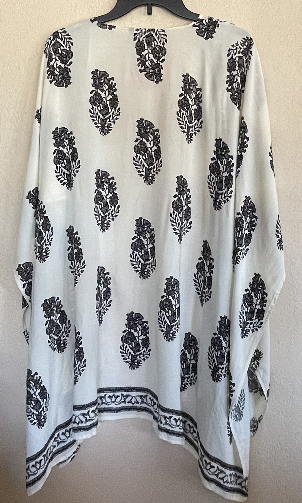 SHEIN Womens Cream w/ Black Print Summer Beach Kimono Swimwear Cover Ups Small