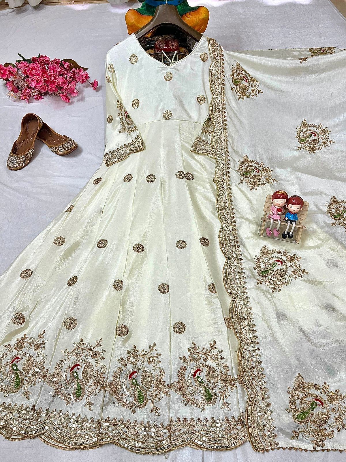 GOWN SALWAR KAMEEZ PAKISTANI INDIAN WEDDING PARTY WEAR DRESS BOLLYWOOD SUIT NEW
