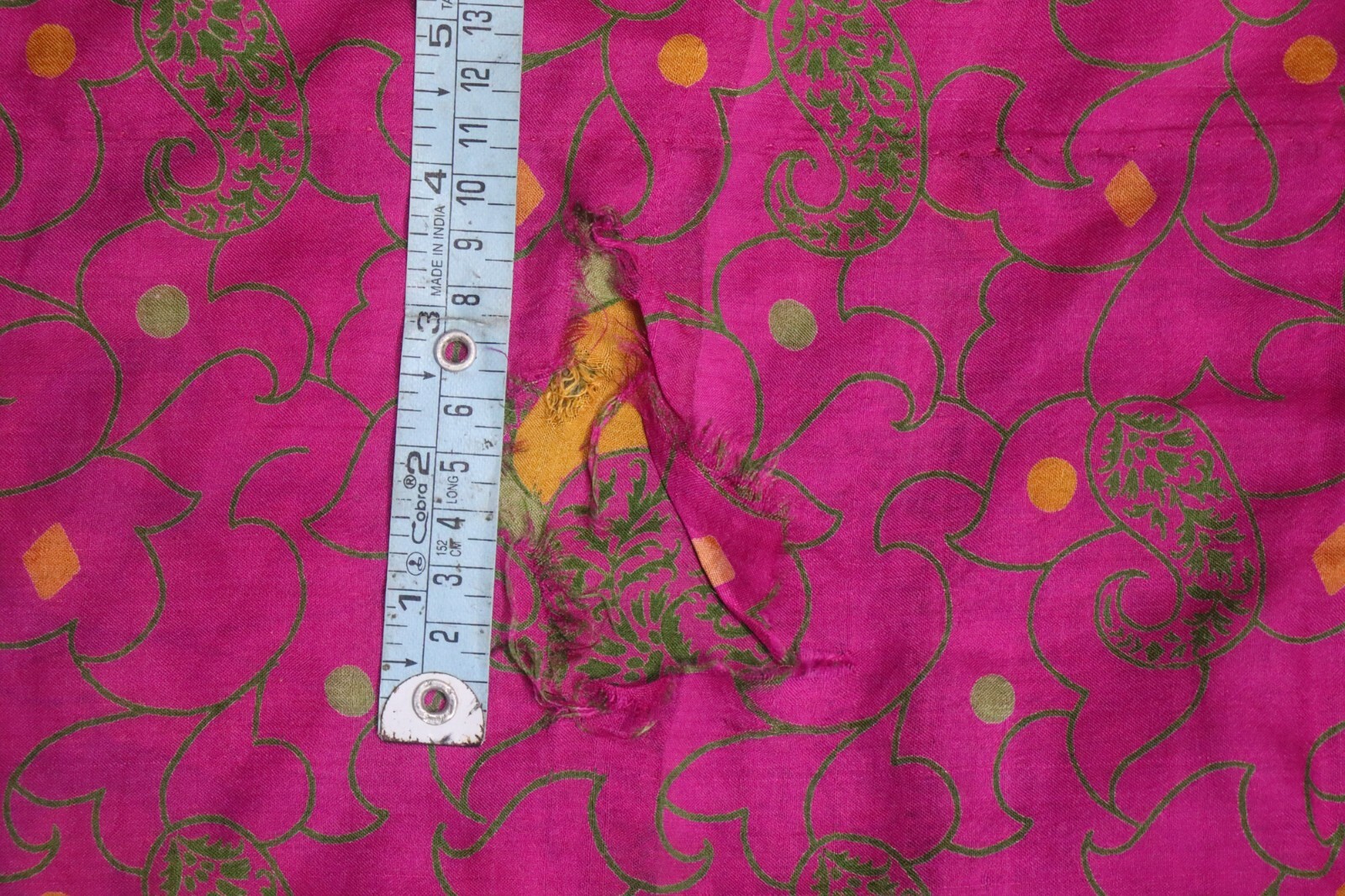 Printed Silk Fabric Sari, 5 yard of Sewing Craft Fabric ONLY, Soft Fabric SS1321