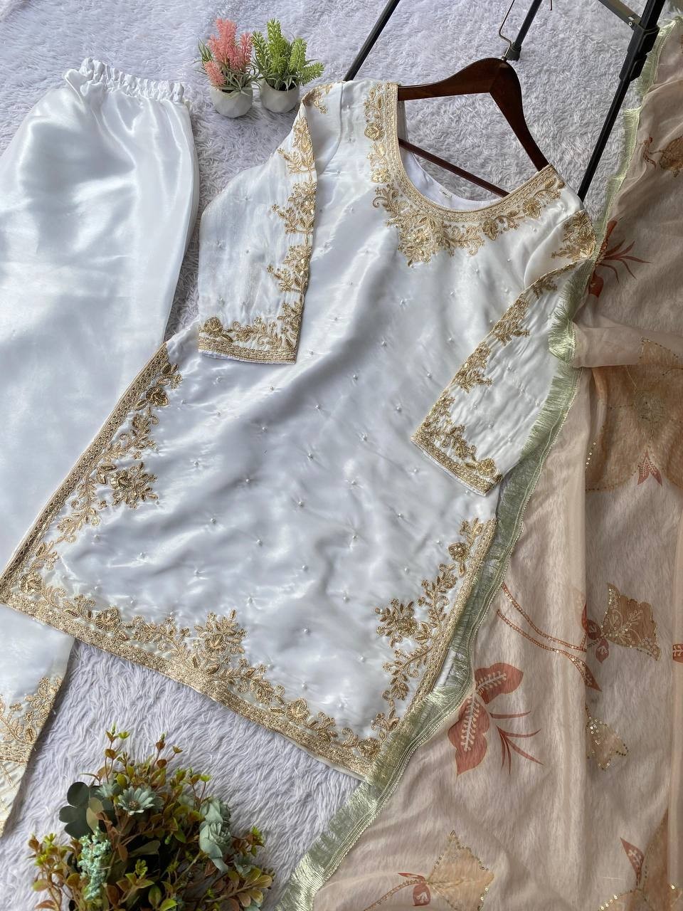 New Designer Heavy Silk White Top Palazzo With Dupatta For Wedding Wear