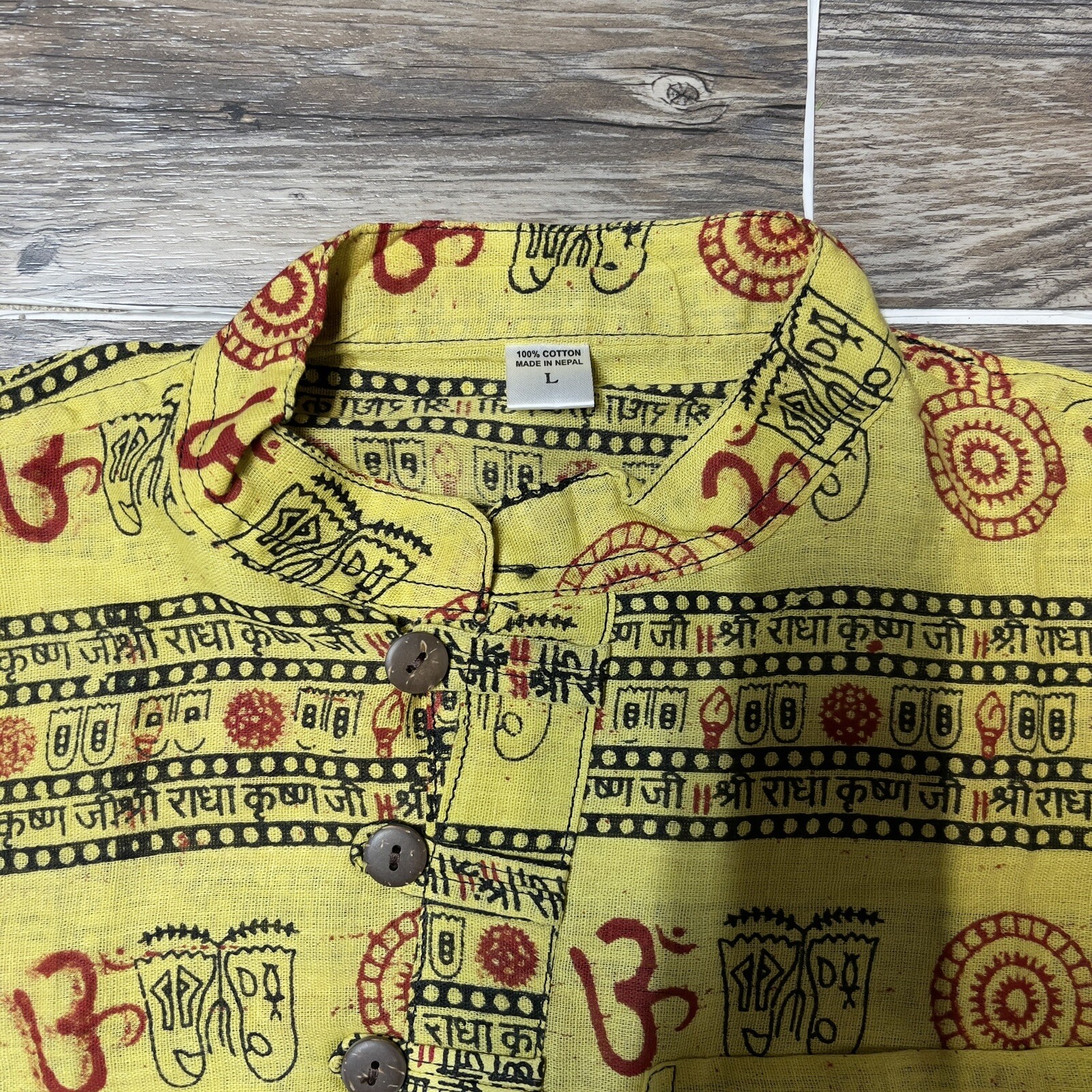 Om Krishna Full Sleeve Collarless 3 Button Shirt Yoga Hindu Print Women M NWOT