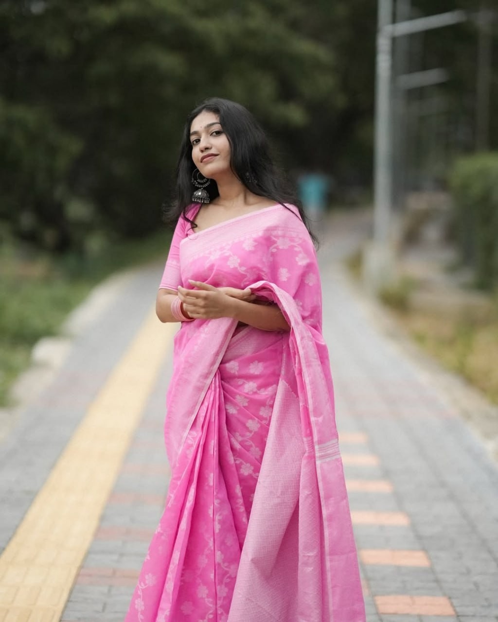 Elegant Pink Pure Silk Saree | 100% Silk | Designer Wedding Wear Indian Sari