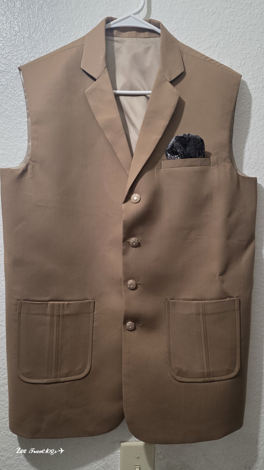 PAKISTANI MEN’S KHAKI CUSTOM TAYLOR STICHED SHALWAR KAMEEZ WAISTCOAT SET MEDIUM