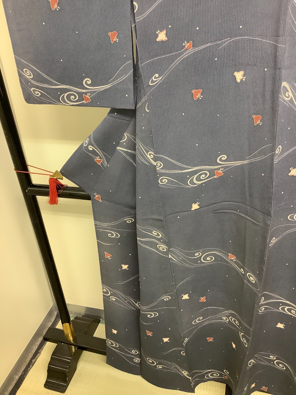 Japanese Vintage Kimono Polyester Gray tradition bird wind Height 63.38in