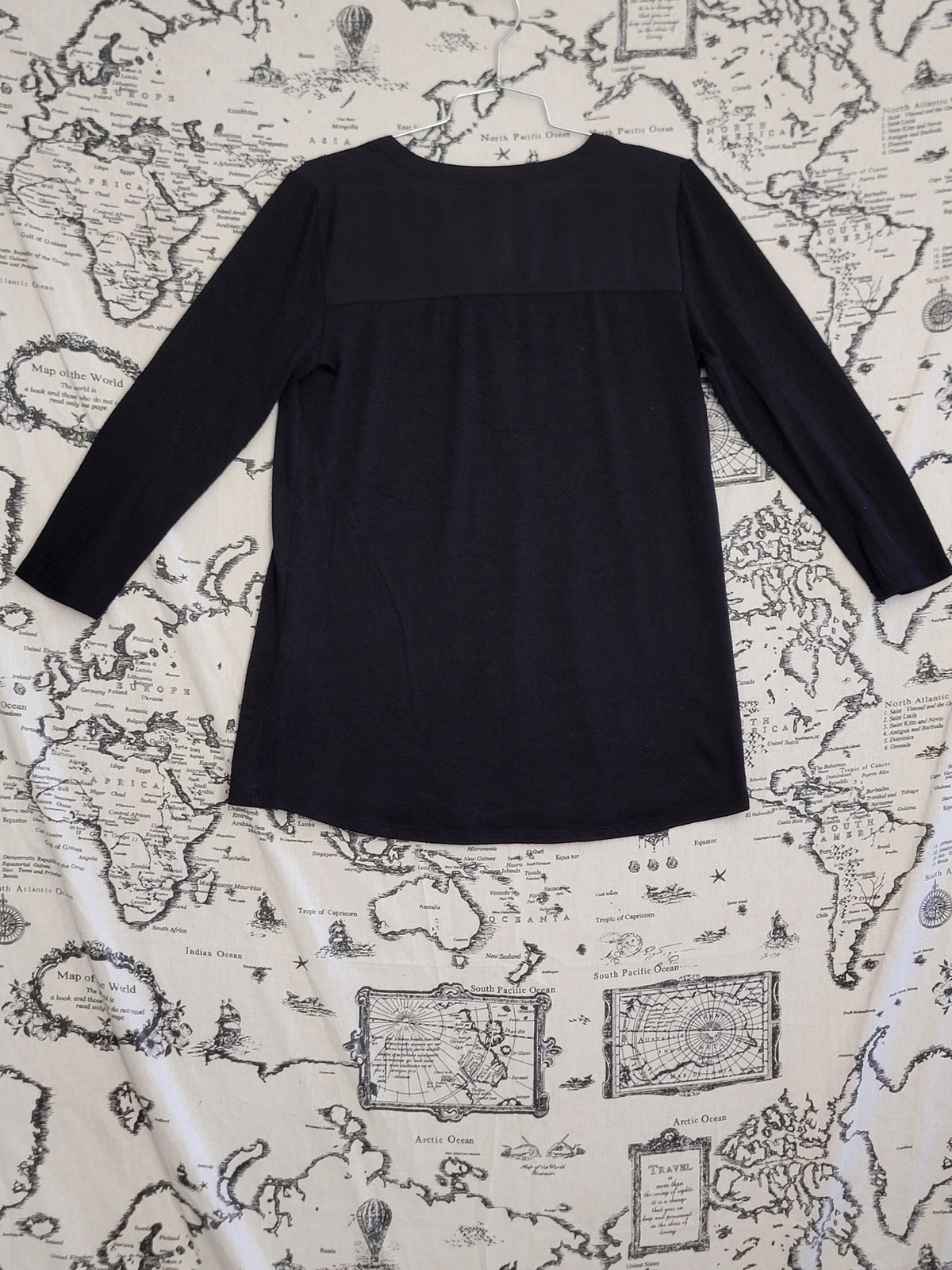 41 Hawthorn Black Long Sleeve V-Neck Top Women’s Size S Made in Vietnam