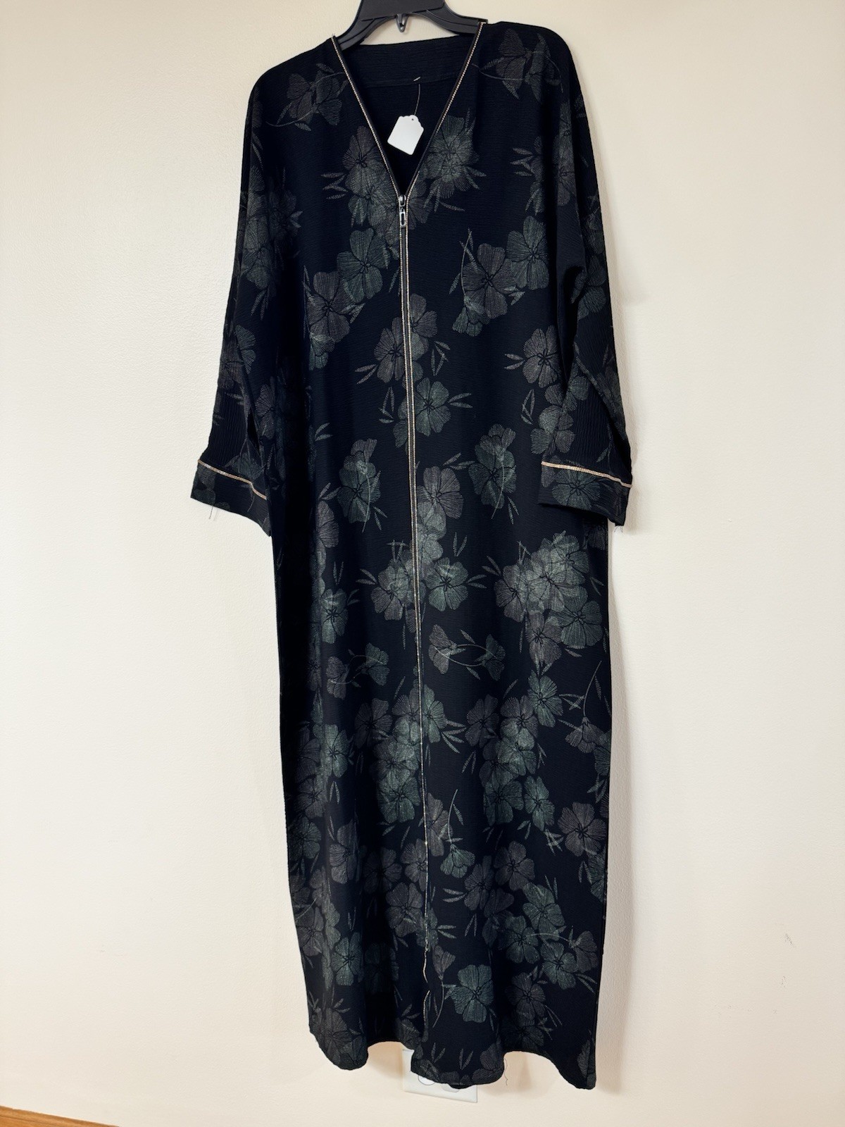 Abaya Islamic Wear Maxi Long Sleeved Dress Size XL / XXL Black Floral Green NEW