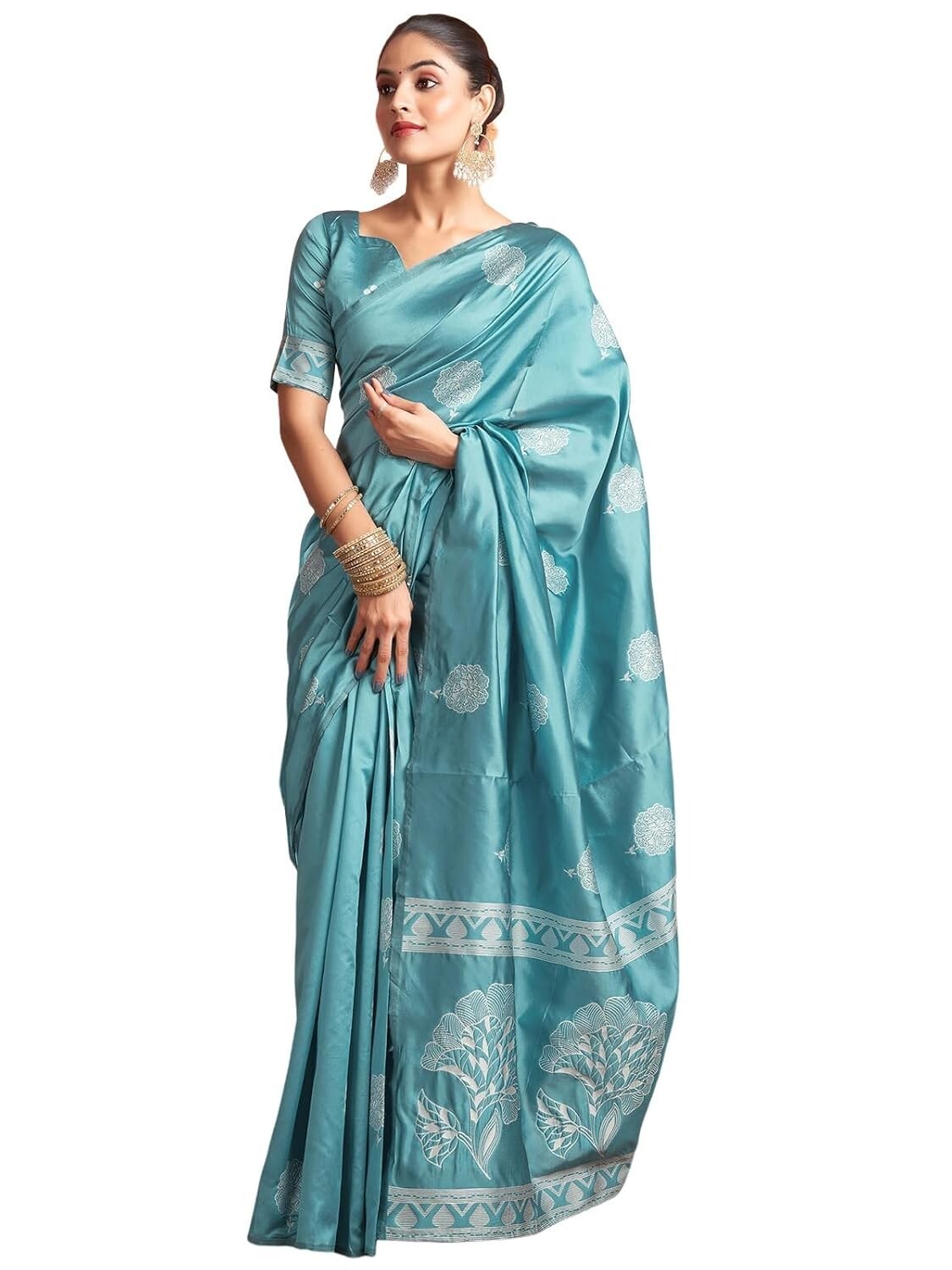 Women’s Silk Blend Banarasi Jacquard Saree with Unstitched Blouse Piece