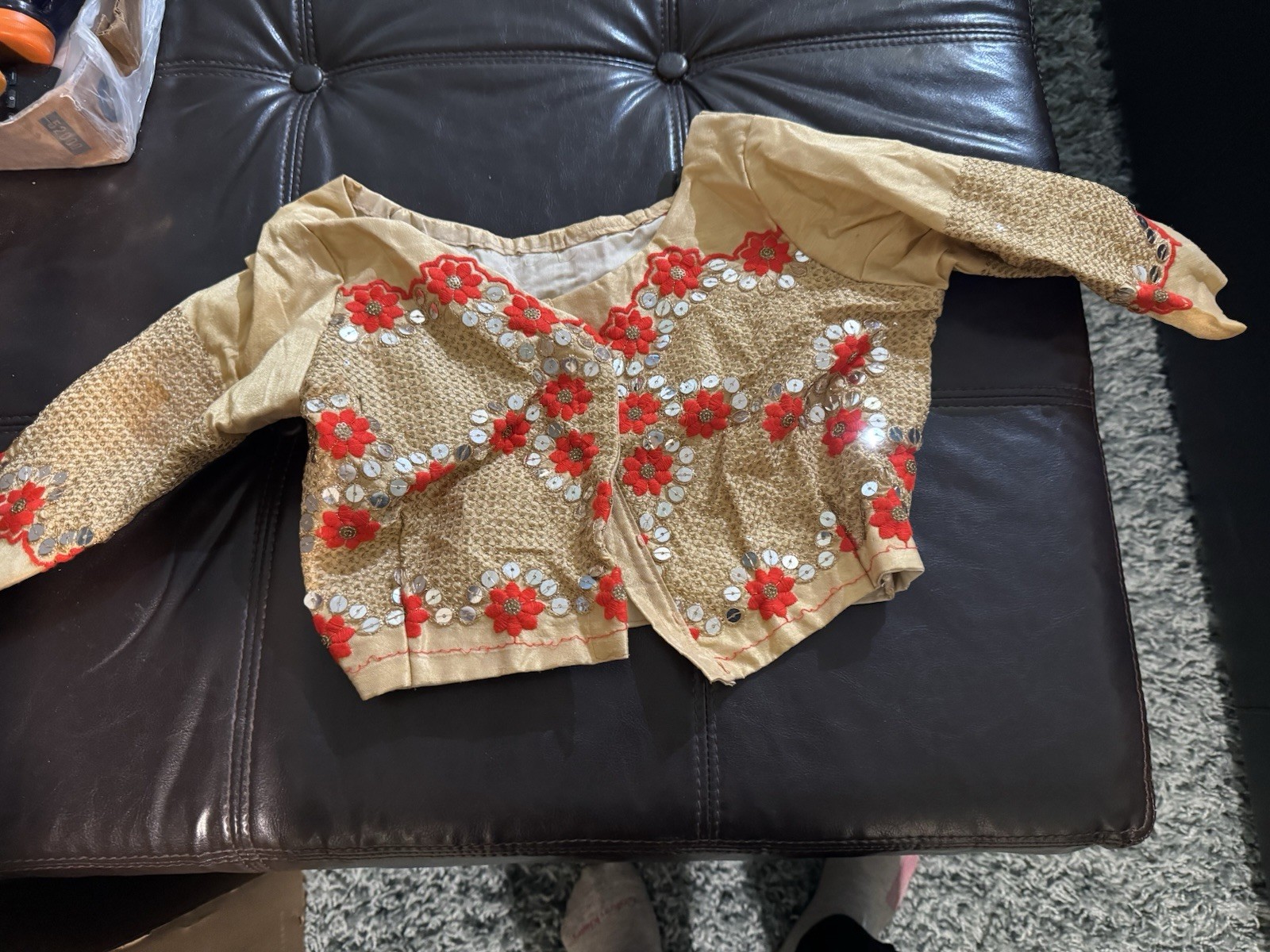 Floral Net Beige Saree With Blouse Size Small