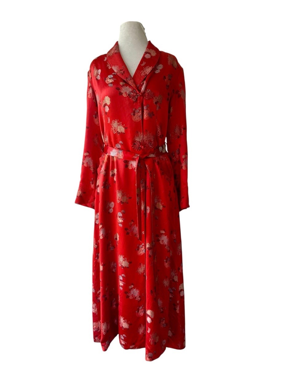 Vtg 50s Red Floral Satin Brocade Oriental Kimono Robe PEONY Sz 34 **As Is