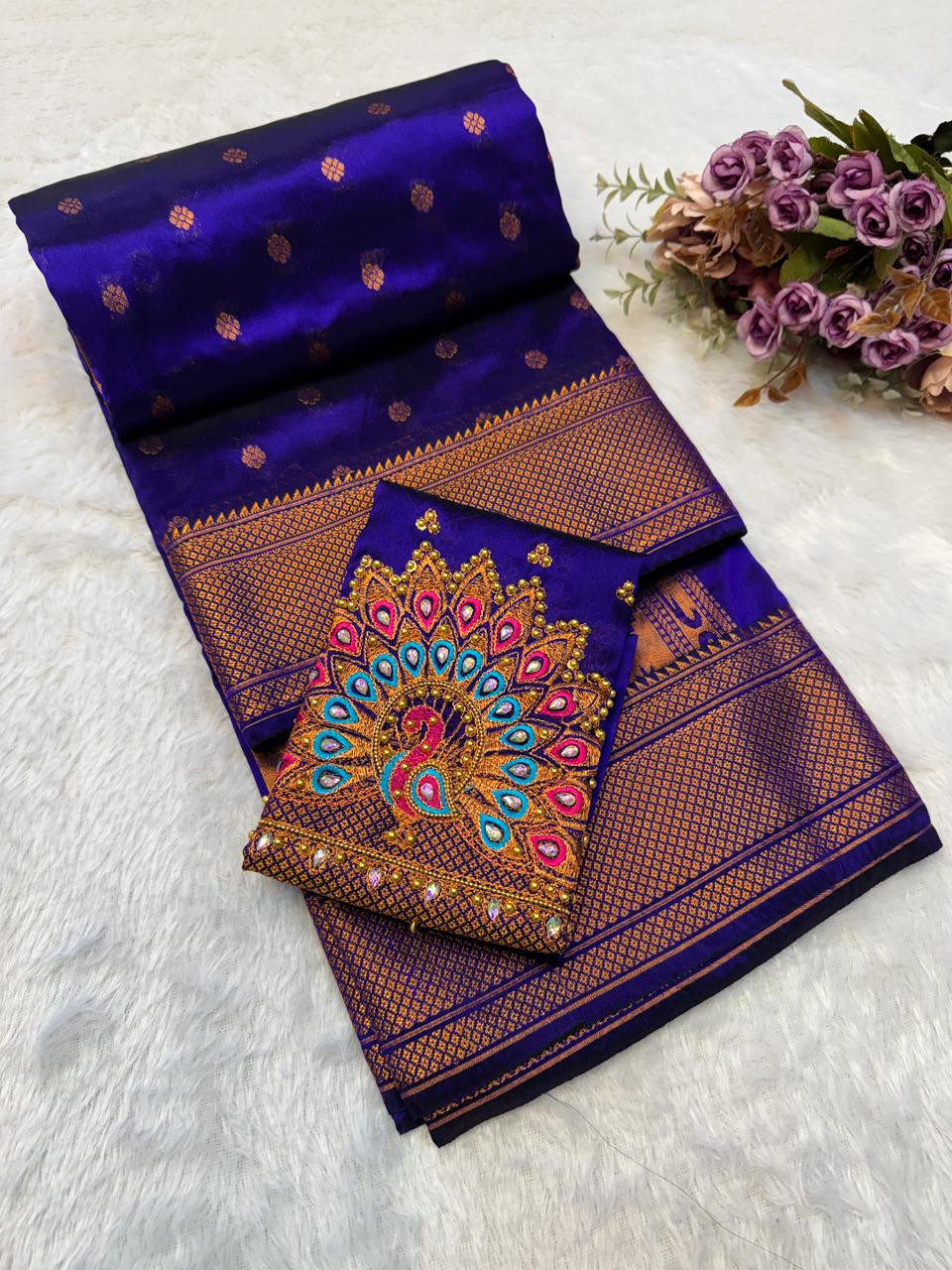 Saisha Khalanjali Paithani Saree (Prem. Tara Silk) w/ Exclusive Designer Blouse