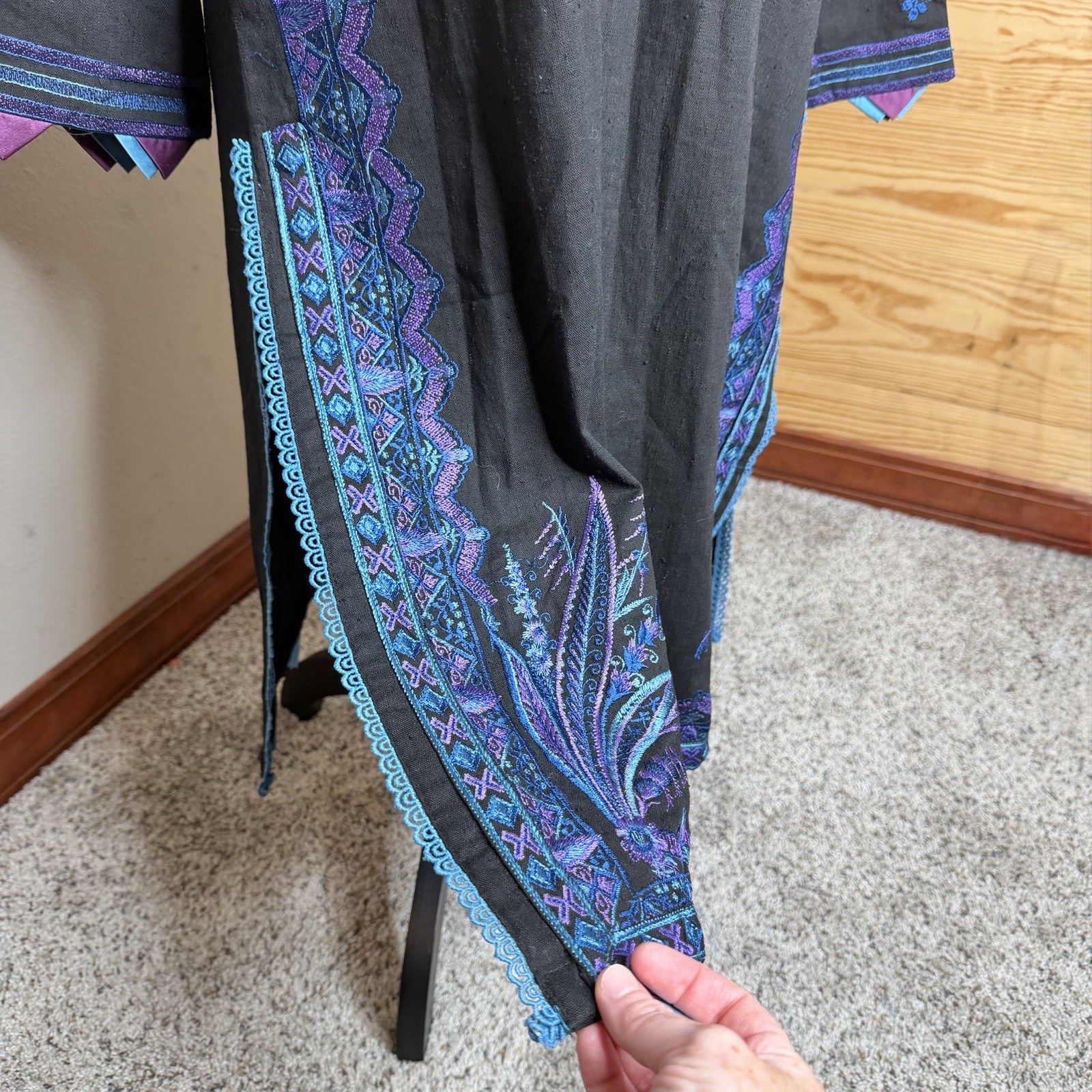 Sana Safinaz Floral Embroidered Kurta Tunic Medium M Black Blue Purple Pakistani