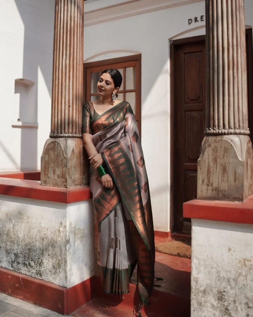 Rose Gold Green Lichi Silk Saree Rich Pallu Jacquard Work All Over Indian Sari