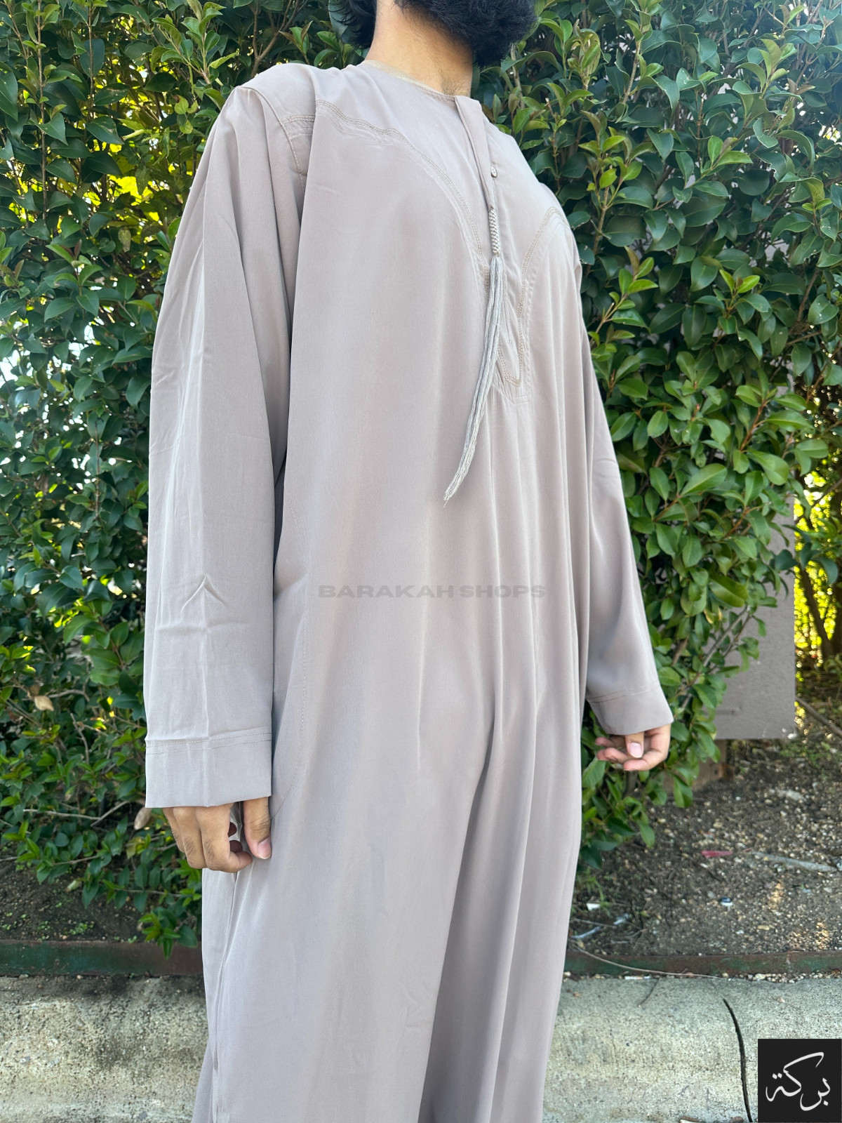 NEW Men’s Ikaf Brand Omani Thobe Premium Emirati Jubbah Size 52-62 | Mocha