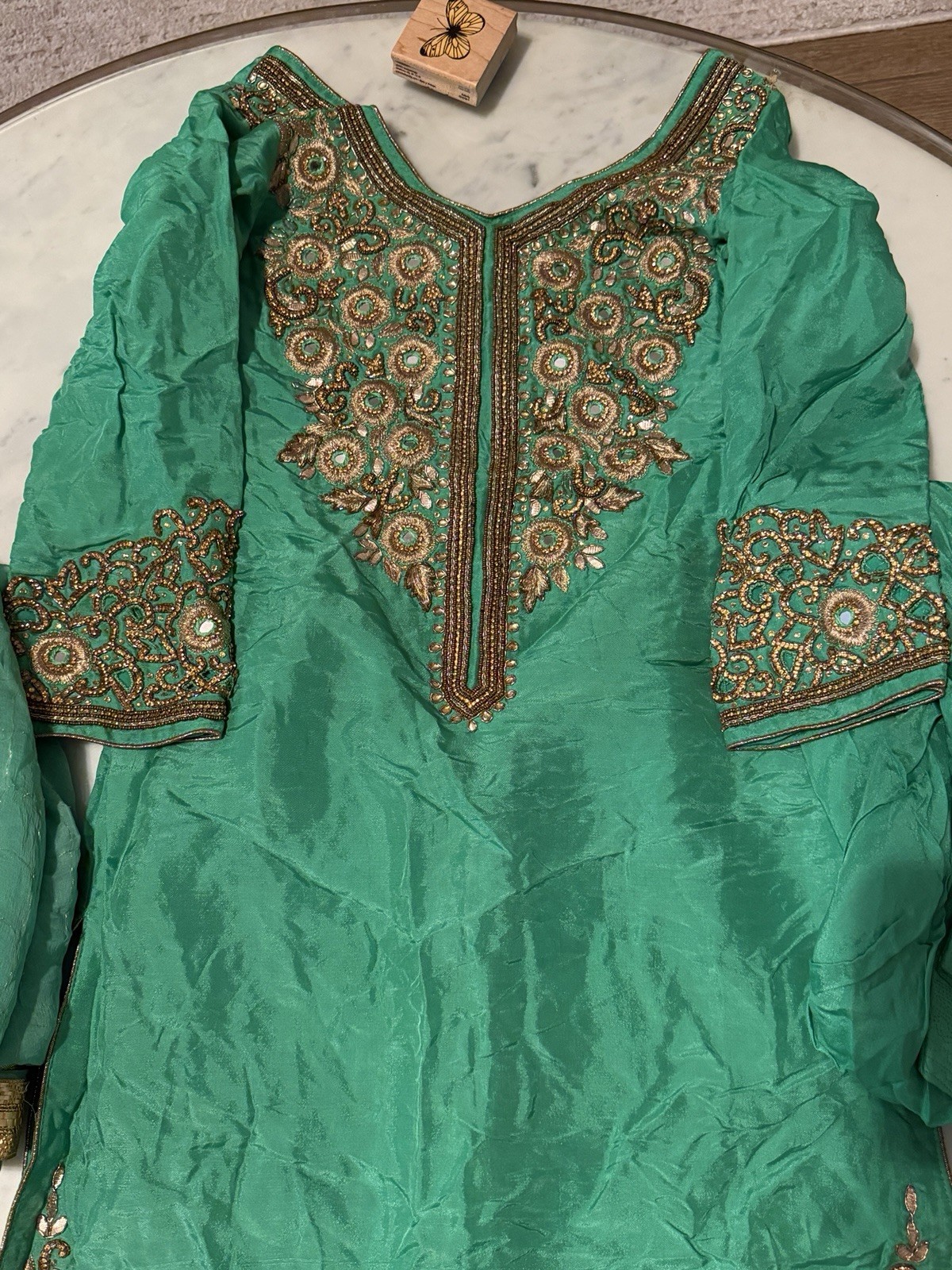 Women’s Green Embroidered Silk Sequin Salwar Kameez Suit w/ Dupatta Unstitched