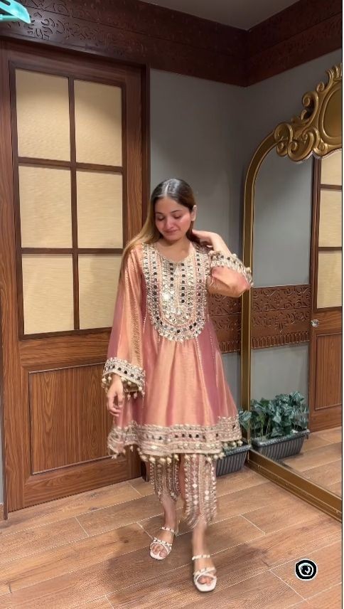 Desigenr Pakisatni Dhoti Pant Top Set Indian Bollywood Party Wedding Wear Suit