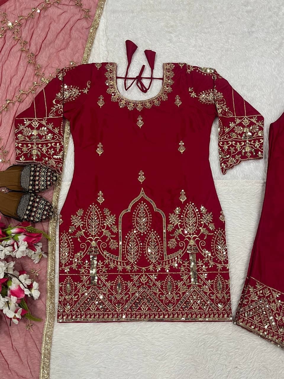 New Presenting Crepe Silk Salwar Kameez With Net Dupatta For Functional Wear