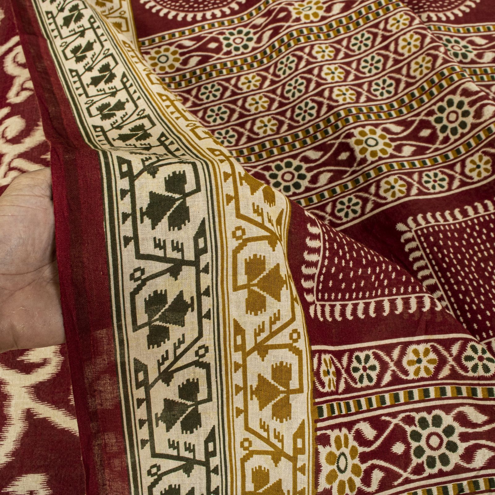 Sanskriti Vintage Saree Red 100% Pure Cotton Ikat-Jamdani Print Sari 5+Yd Fabric