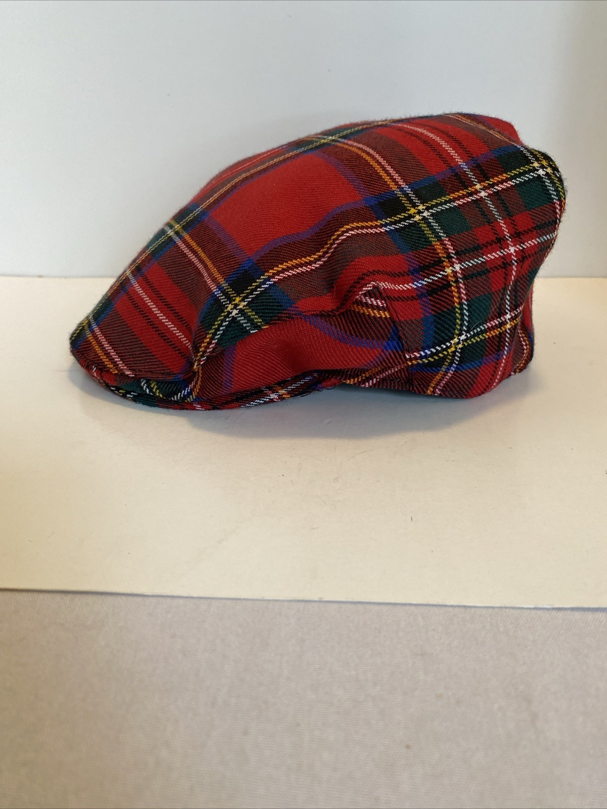Locharrron Of Scotland Flatcap – Royal Stewart Tartan – Size XL – Pure New Wool