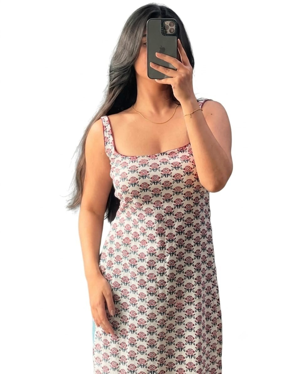 Indian Ethnic Short kurti for women ( SIZE -XS-S-M-L-XL ARE AVAILABLE )