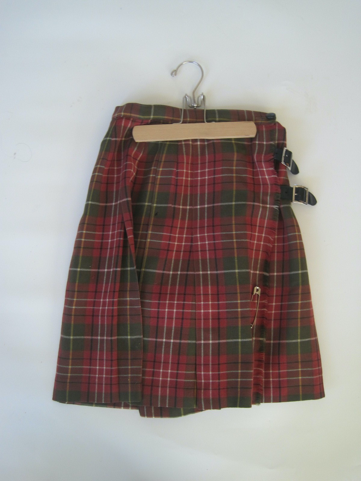 Child Antique KILT W/ Buckle & Fringe Red Green White Black SIREN