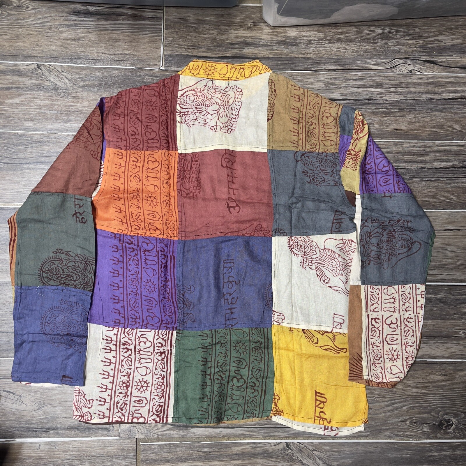 Hippie Hare Rama Hare Krishna Patchwork Yoga 3 Button Shirt Top Unisex L NWOT