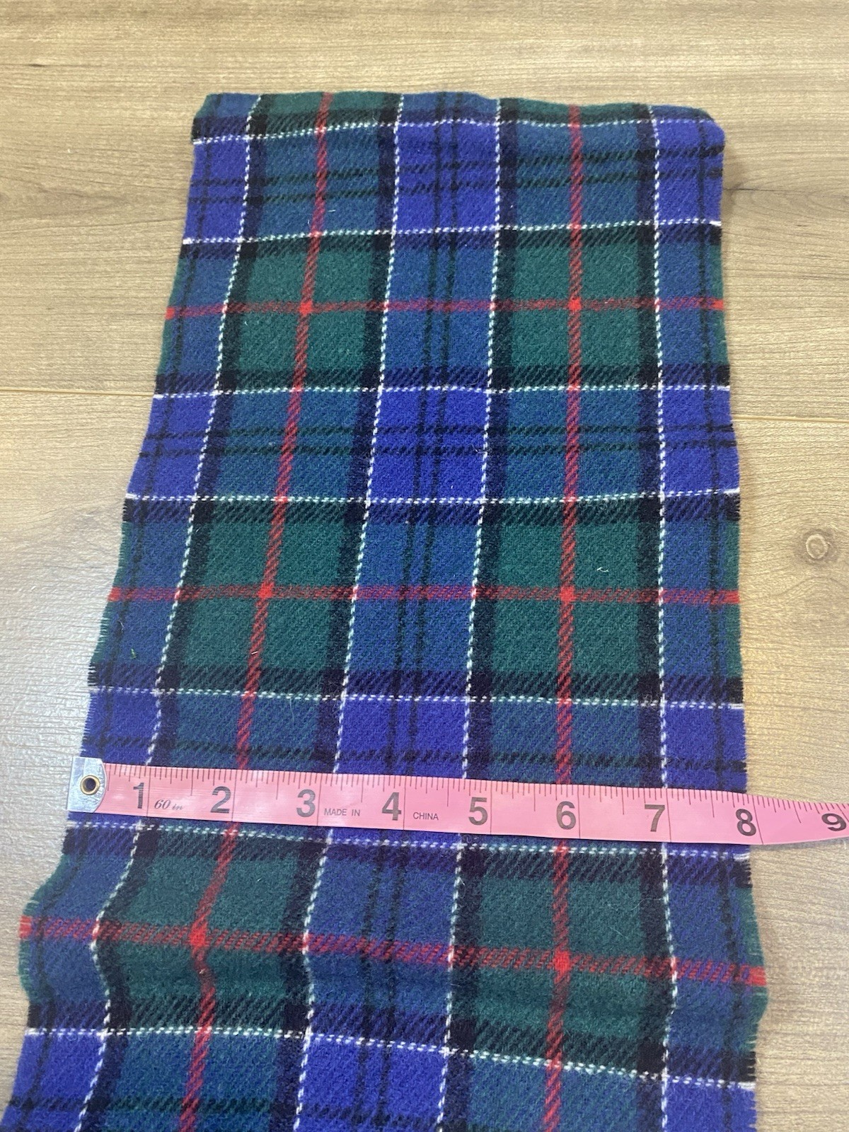 Pure 100% New Wool Scotland NWT tartan Scarf