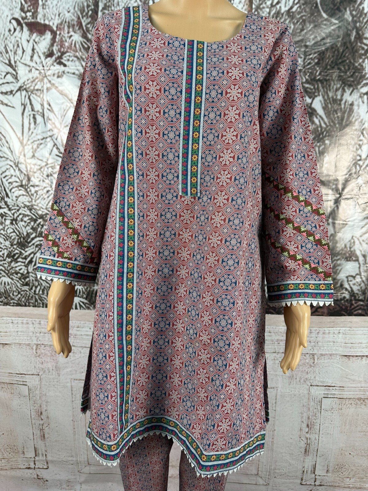 MTF THE WINTRY CITY DIGITAL IDENTIC PRINTED KHADDAR 3 PIECE READY TO WEAR