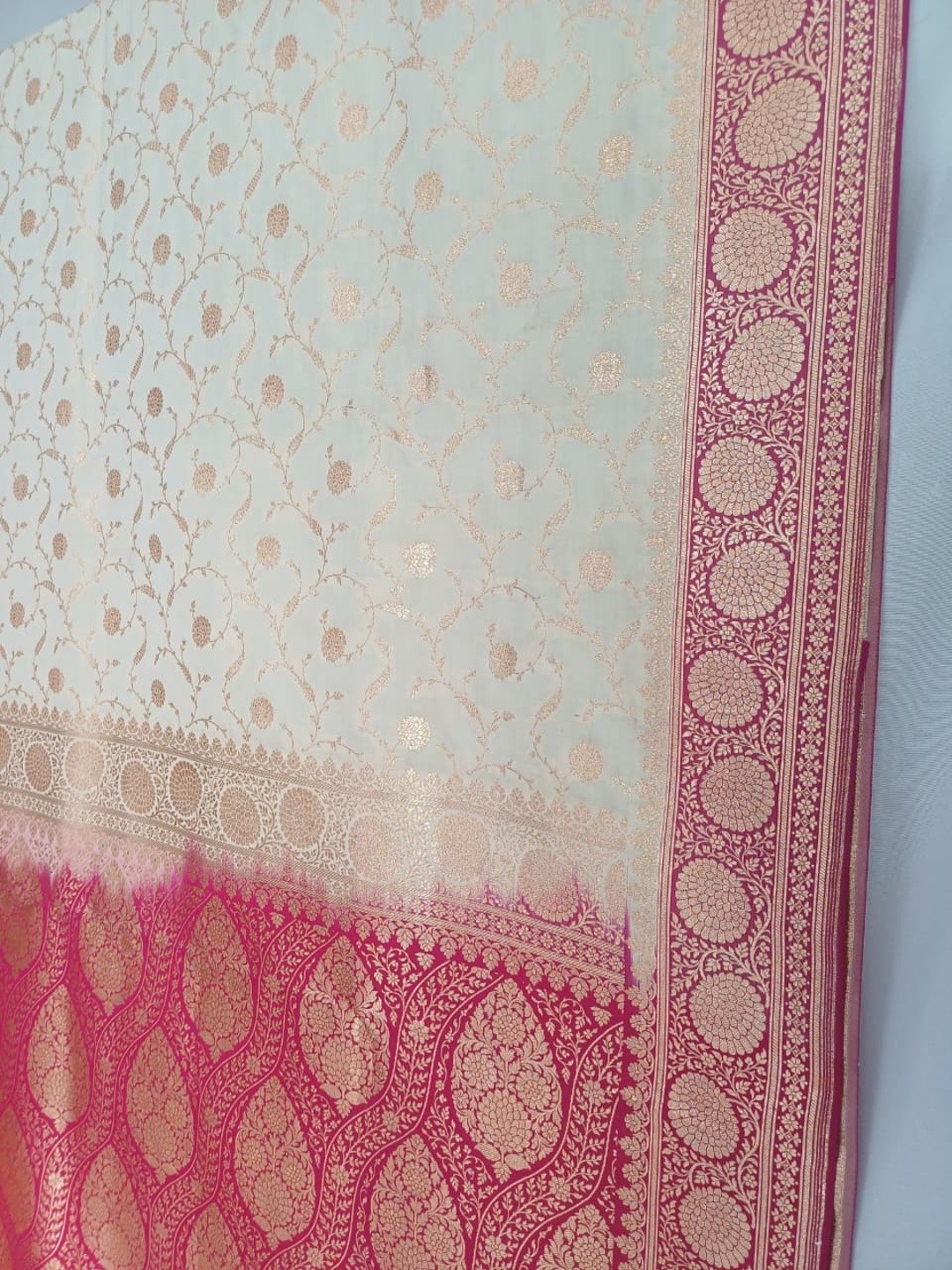 Banarasi Silk Cream & Dark Pink Zari Weaving Work Unstitched Blouse