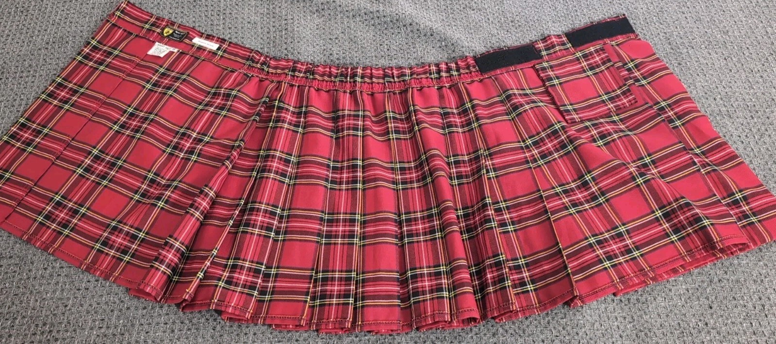 Sport Kilt Made in USA YOUTH S Red Plaid Pleated Inside Pocket Adjustable Waist