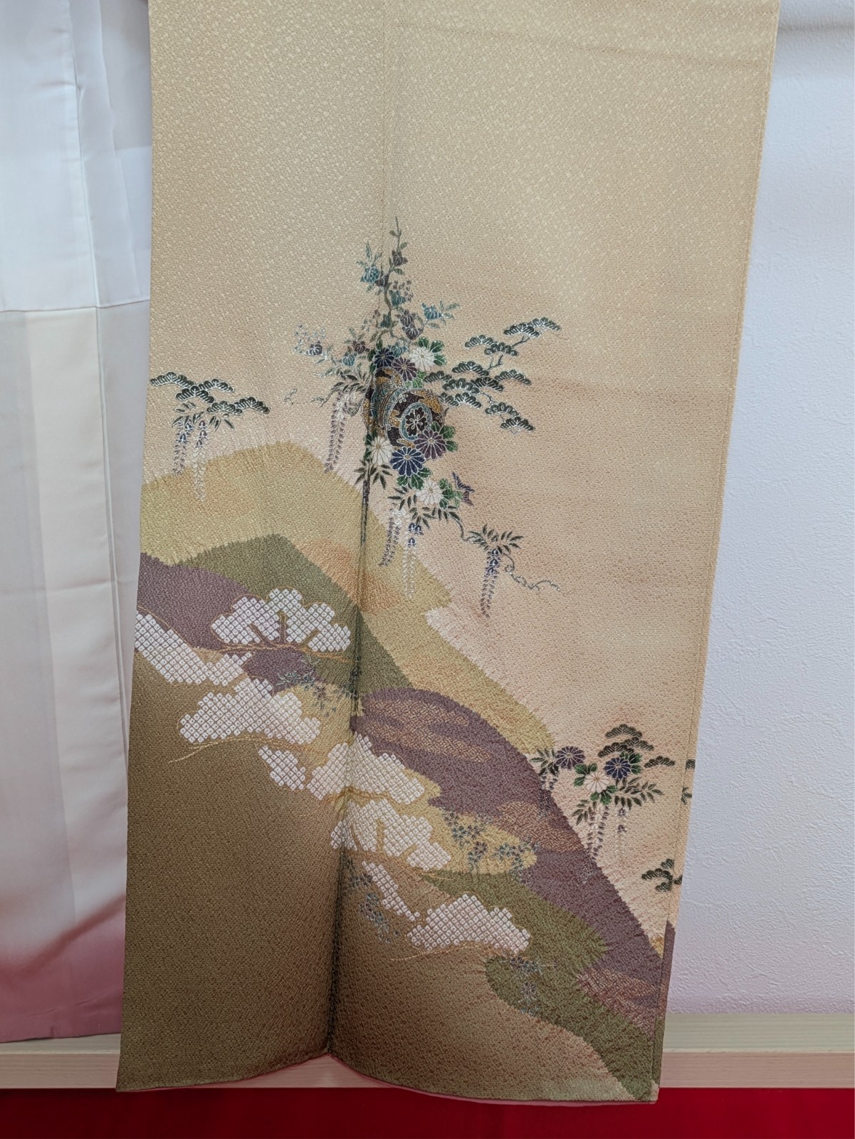 Vintage Japanese Kimono Silk Homongi Beige Shibori Floral Chirimen KInsai Art