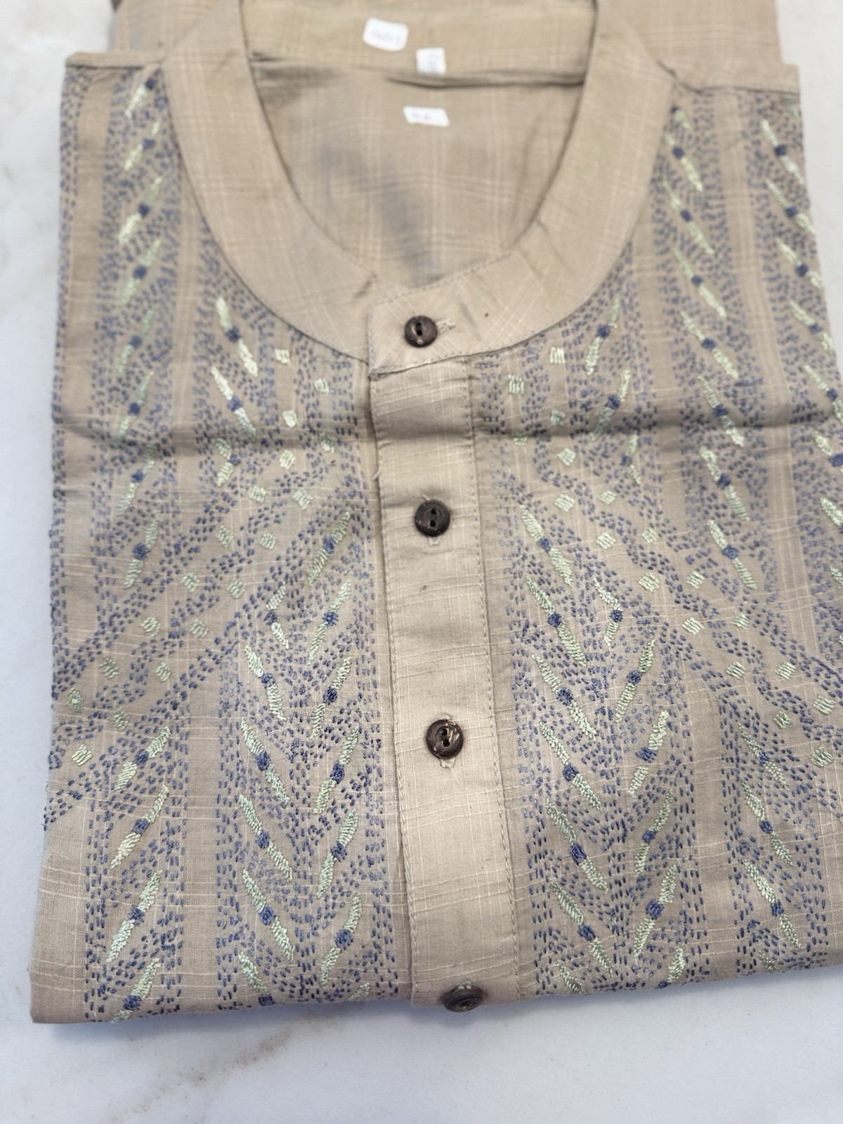 Men’s Embroidered Kurta Kameez Tan Beige Long Sleeve Tunic Size 46 NEW NWOT