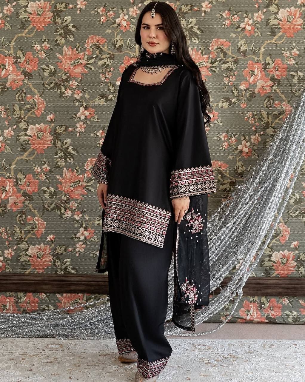 Ethnic Look Natural Crep Black Farshi Palazzo Suit With Dupatta For Women Wear