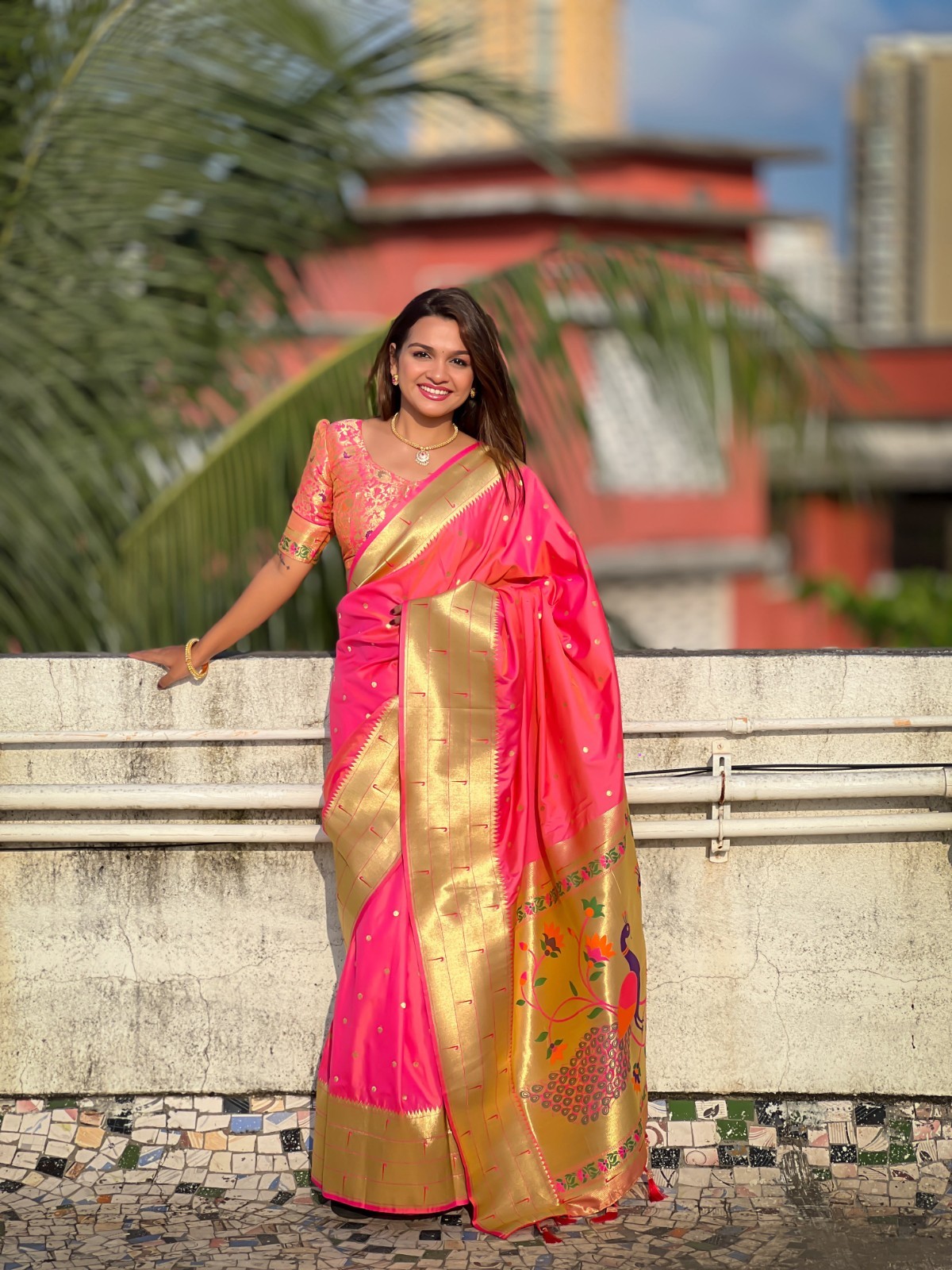 Soft Paithani Silk Saree with Gold Zari Weaving Motifs & Mee – Handmade in India