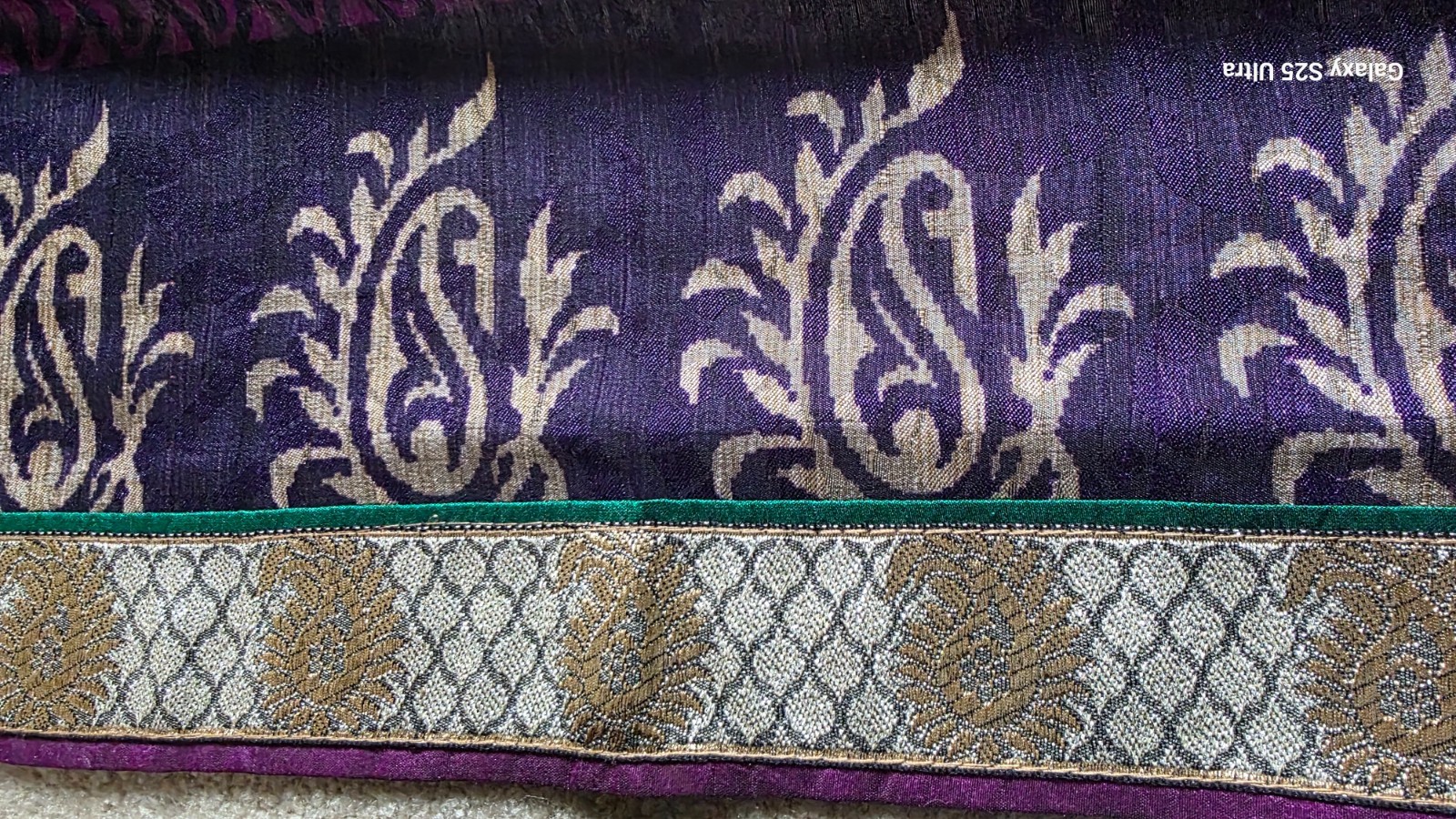 Elegant Purple Crepe Silk Saree Green Gold Zari Border & Unstitched Blouse Piece