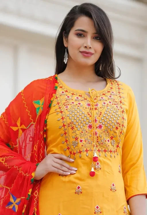 Indian Style Women’s Rayon Floral Printed Straight Kurta Pant with Dupatta