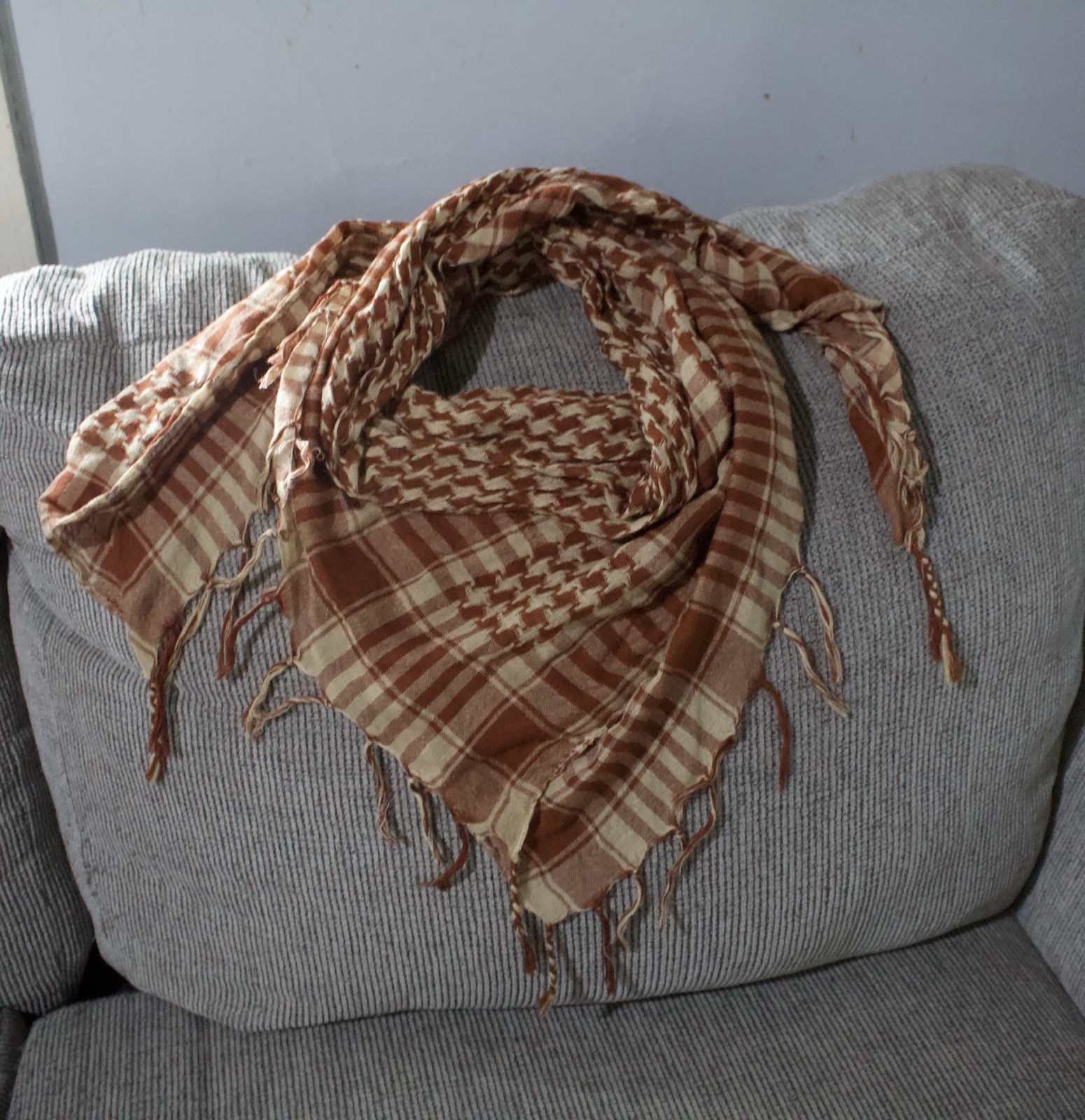 Palestinian Keffiyeh Style Scarf Brown Tan Tassel Wrap Used