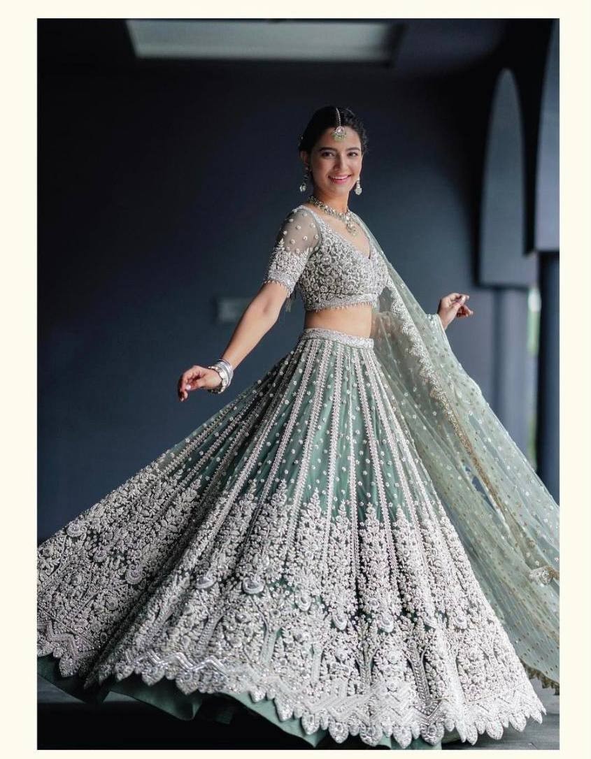 DESIGNER NET LEHENGA CHOLI WITH DUPATTA FOR INDIAN BOLLYWOOD WEDDING PARTY WEAR