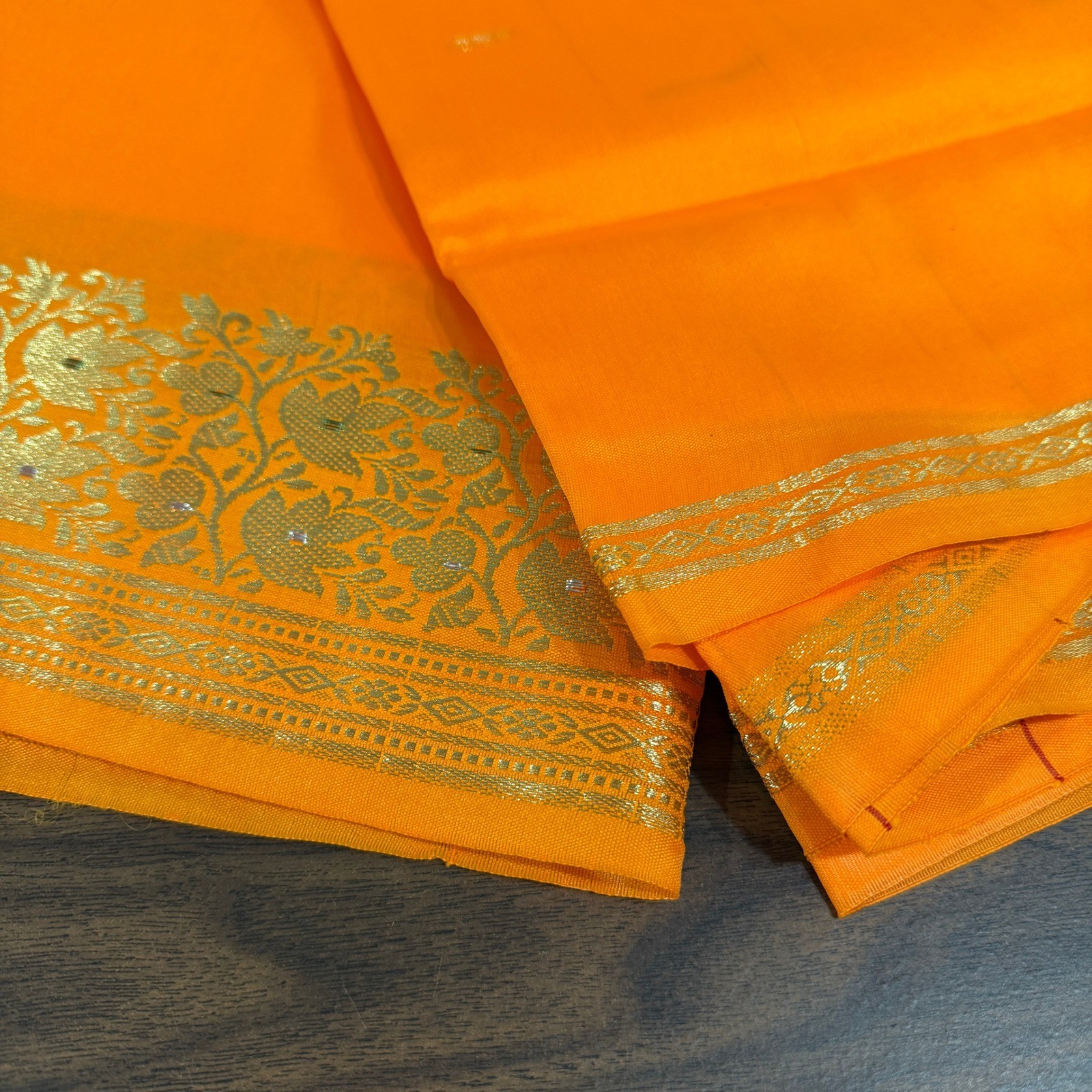 NEW Indian Womens Brocade ART/Artificial Silk Sari SAREE Golden Yellow w/Blouse