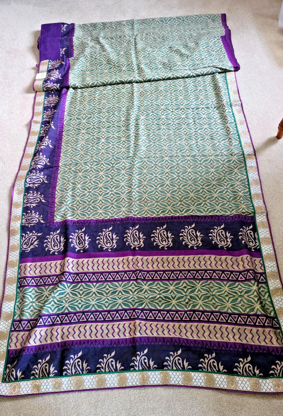 Elegant Purple Crepe Silk Saree Green Gold Zari Border & Unstitched Blouse Piece