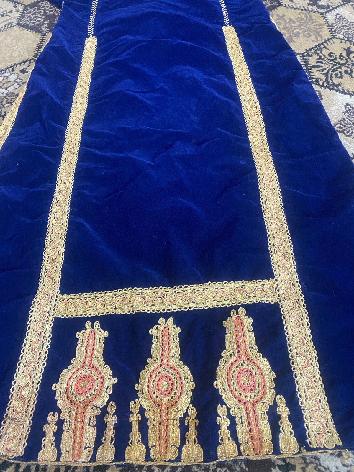 Traditional Old Palestinian Dress in Indigo Color Qasab Embroidery – Handmade