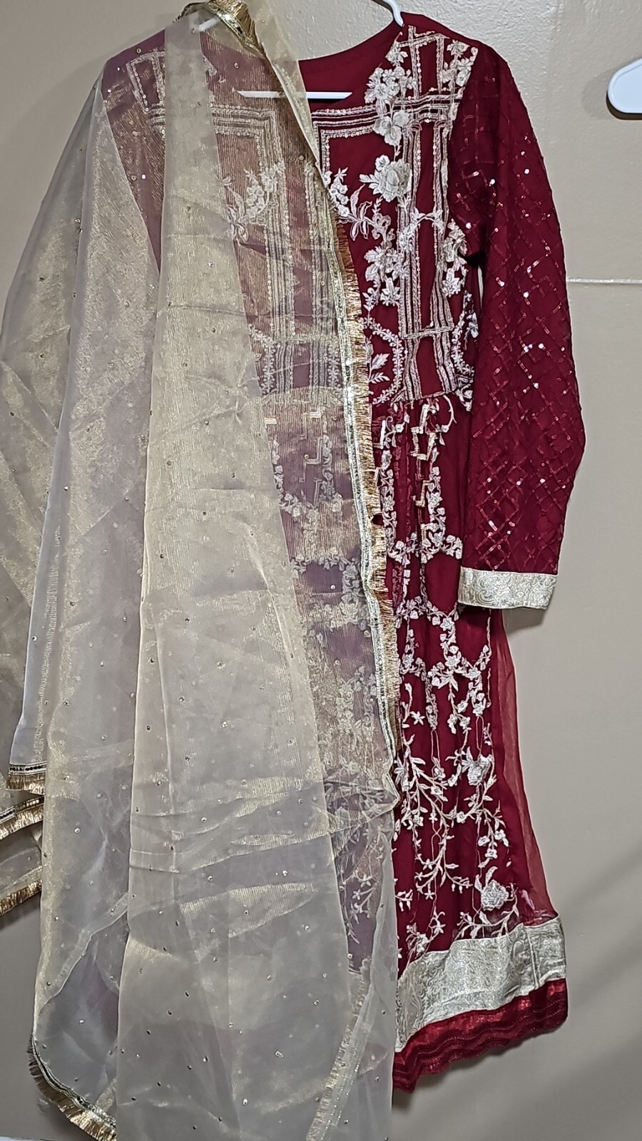 Heavy Embroided with sequence work net fabric red Dress in size med 20chest new