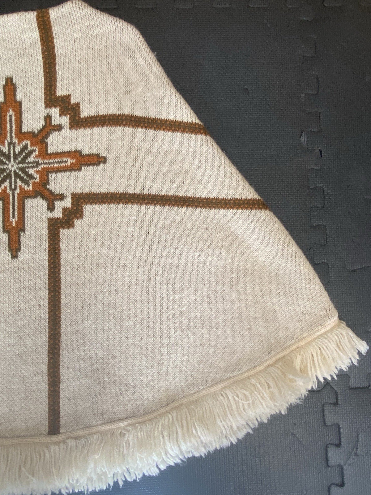 Vintage Janus Of Norway Fringed Walking Poncho 100% Wool Heavy Tribal Blanket