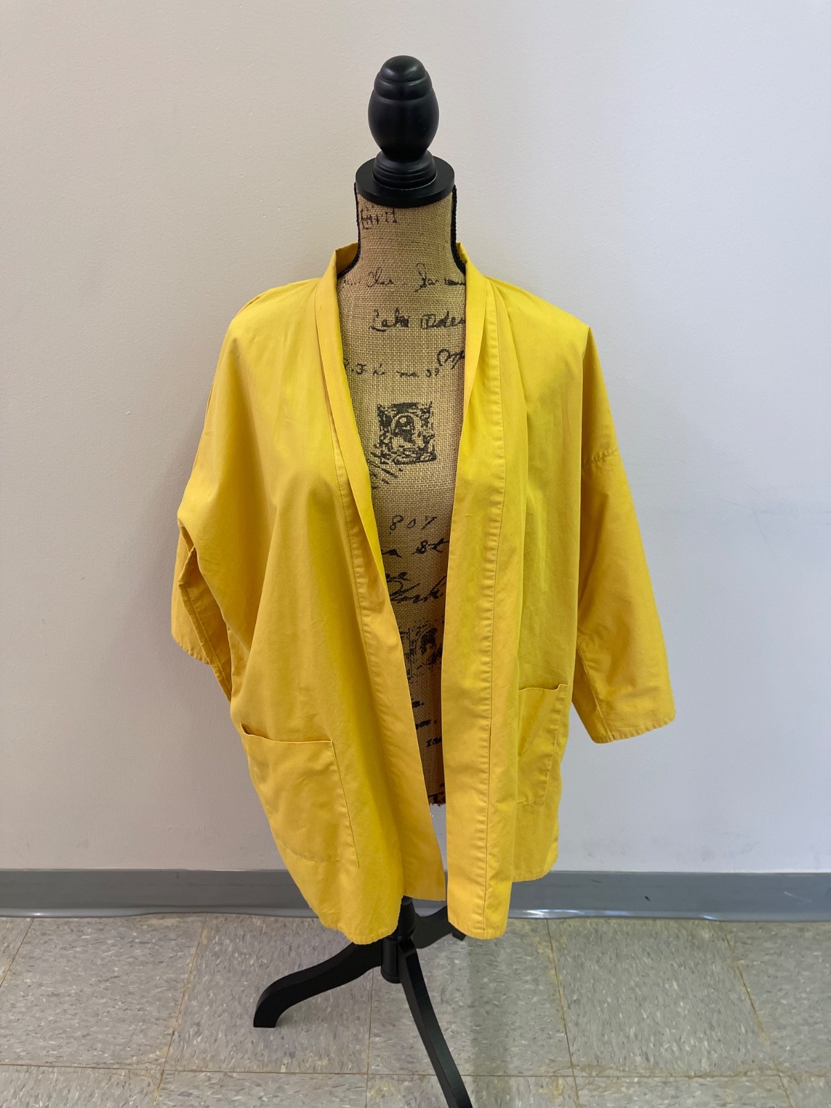 Japanese Yellow Kimono 100% Cotton Unbranded Made in Japan with Belt